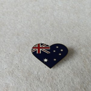 Heart – shaped Australian flag hard enamel pins