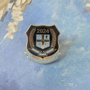 Produsen China Funny Metal Pin Badge Logo Personalized Custom Dog Anime Soft Enamel Lapel Pins