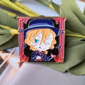 Kreskówka Modny Masowy Przezroczysty Szkło Dziewczyna Twardy Anime Metal Pin Niestandardowe Logo Wykonane Emaliowane Pin Produkcja