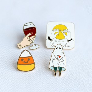 China factory for custom soft hard enamel metal pin badge