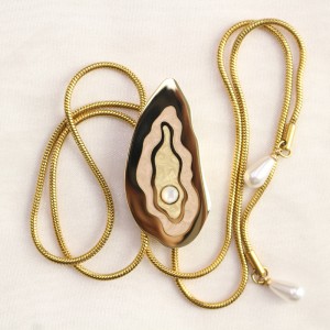 custom gold plated swirl pearlescent pearl bolo tie