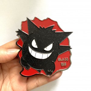 China manufacturer custom high quality glitter pins with 3D effect cute metal hard enamel red glowin the dark