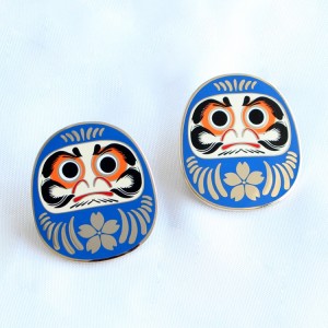 Original design Chinese style traditional pattern lapel pins Kunshan China manufacturing custom lapel pin backing cards