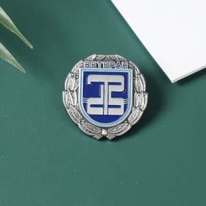 Producent Kunshan Brak minimalnej bezpłatnej próbki Metalowa usługa Projektowanie Dostosuj własną przypinkę do klapy