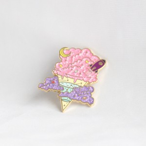 Manufacturers Custom Metal Personalised Soft Enamel Lapel Pins