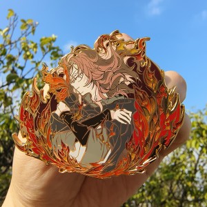 Dostosuj 3D Metal Anime Brokat Lapel Pin Luzem Miękkie Twarde Emaliowane Szpilki Odznaka Urocza Dziewczyna z Kreskówki Różowe Złoto Niestandardowa Emaliowana Szpilka