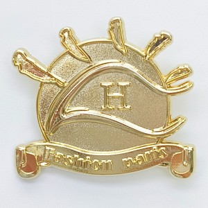 Factaraidh Sìona Malairt Càileachd Proifeasanta Lapel Pin Bràiste fasan Pin cruan bog cruaidh Pìne 3D Custom