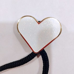 Pushti Glitter yurak BOLO galstuk Xitoy ishlab chiqaruvchisi ulgurji arzon yuqori sifatli maxsus yumshoq qattiq metall Bolo galstuk