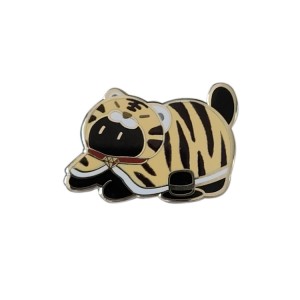 Custom Gift Design Pin Acryl Badge Monster Animal Shape Metal Enamel Lapel Pin for Decoration