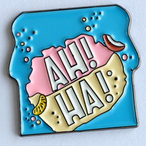 Gorąco sprzedający się chiński producent szpilek emaliowanych Needle Minder szycie metalowa odznaka szpilkowa hurtowo niestandardowa szpilka emaliowana twarda