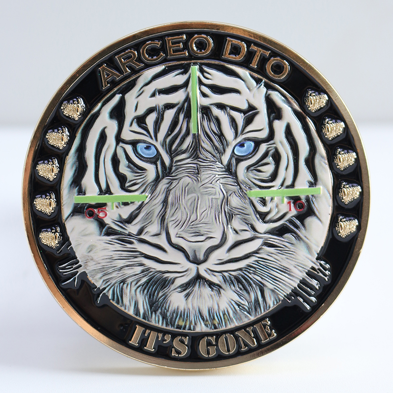 custom 3d uv printing tiger head challenge coin