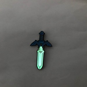 Master Sword zachte emaille pins The Legend of Zelda badges met gloed